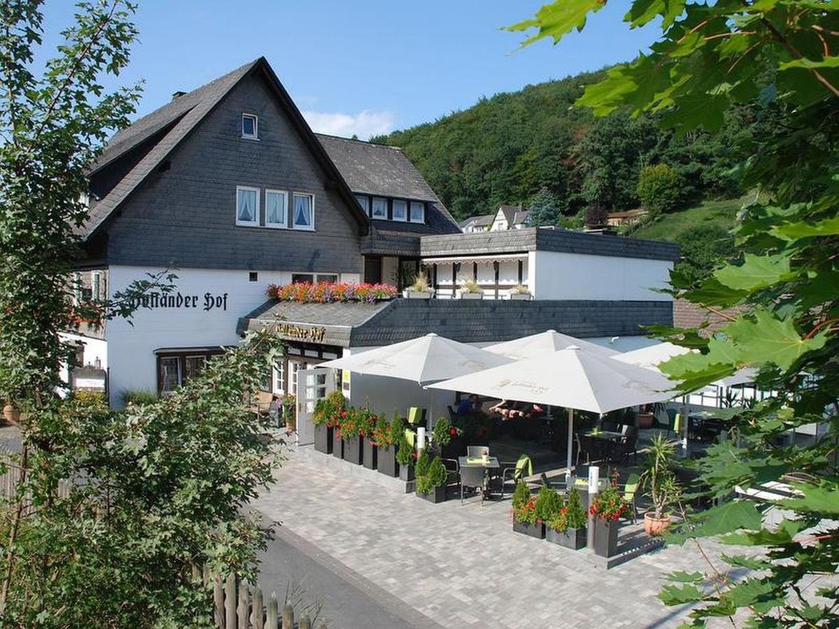 Hotel Hollaender Hof Мешеде Екстериор снимка