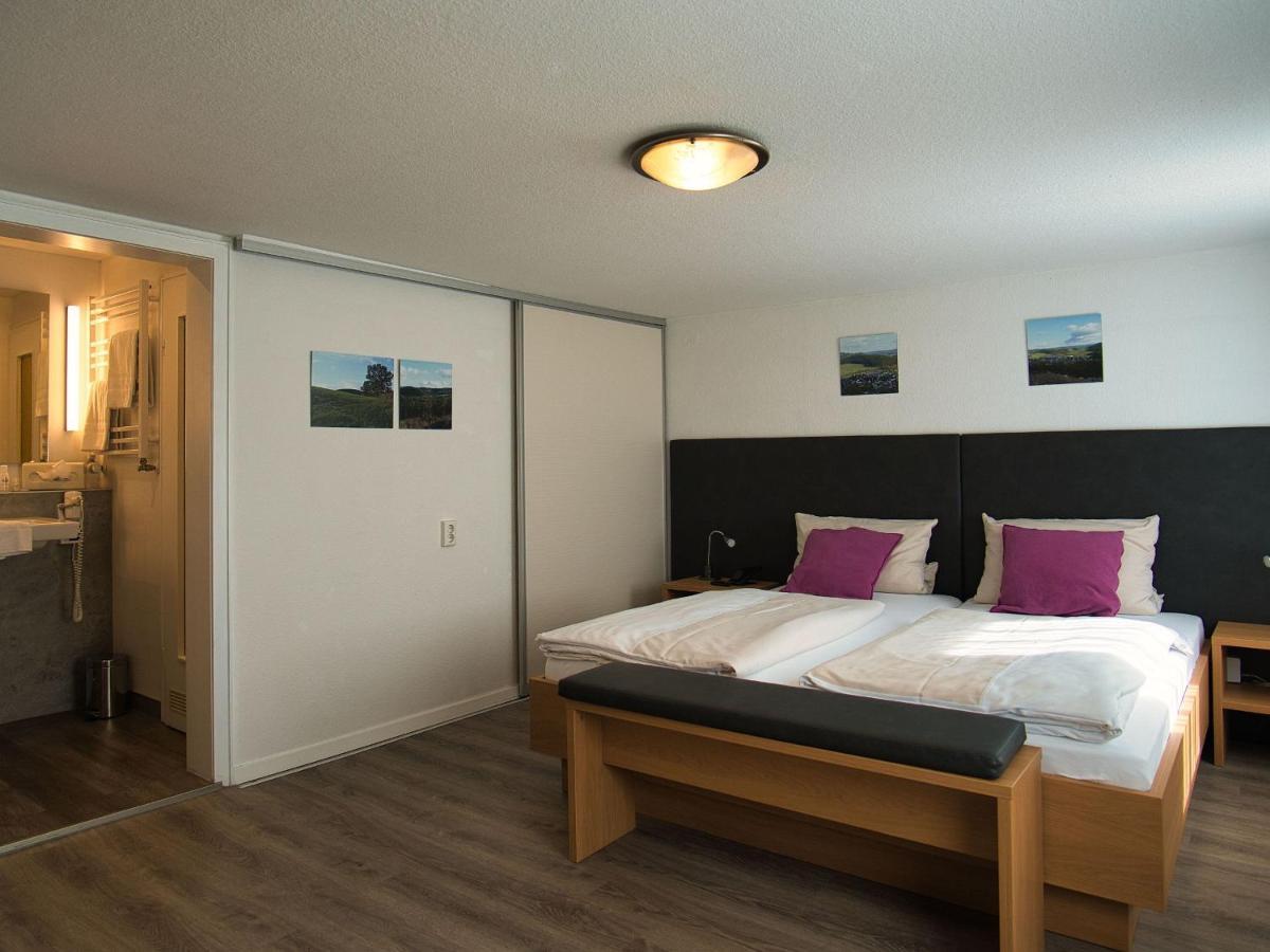 Hotel Hollaender Hof Мешеде Екстериор снимка